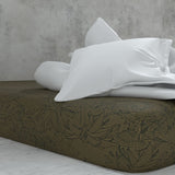 Deluxe satin fitted sheet with elastic | New York